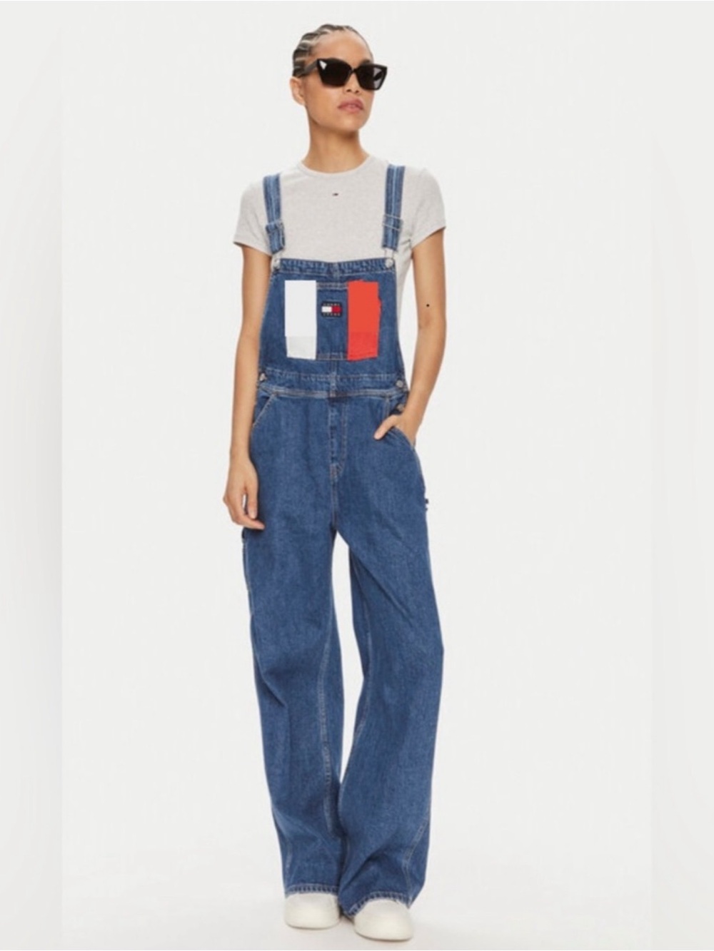 Tommy Jeans Ryan Dungarees Overalls
Size Small